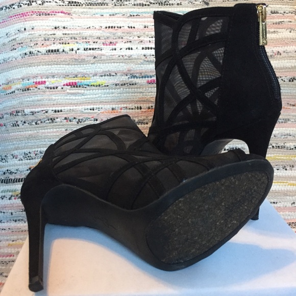 Jessica Simpson Caged Heel - Picture 6 of 8